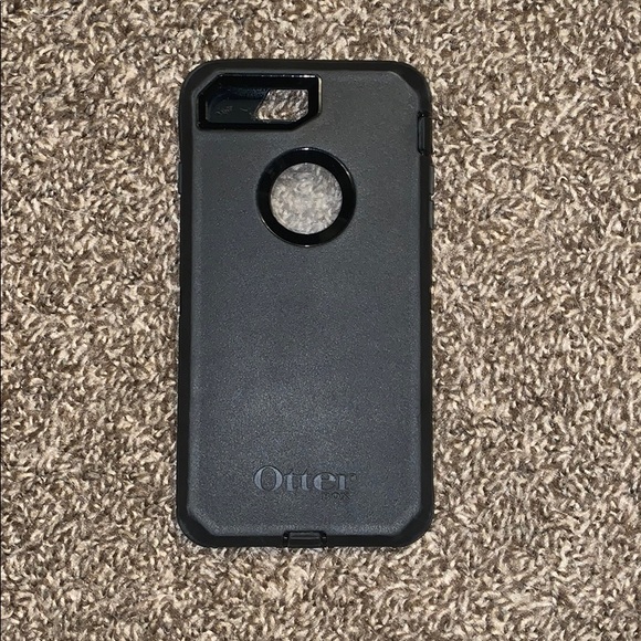 iPhone 7 Plus Otterbox defender - Picture 1 of 5